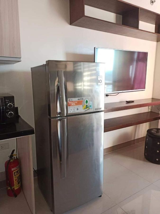 Mabolo Garden Flat A6 With Free Rooftop Pool Cebu Exteriör bild