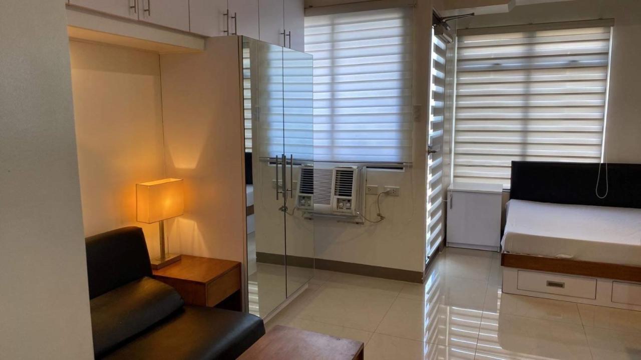 Mabolo Garden Flat A6 With Free Rooftop Pool Cebu Exteriör bild