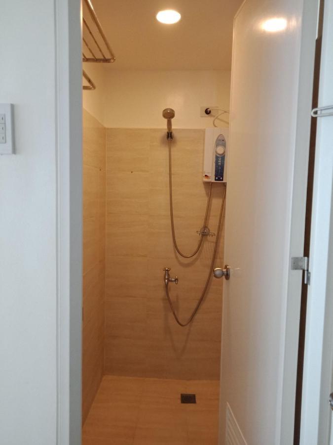 Mabolo Garden Flat A6 With Free Rooftop Pool Cebu Exteriör bild