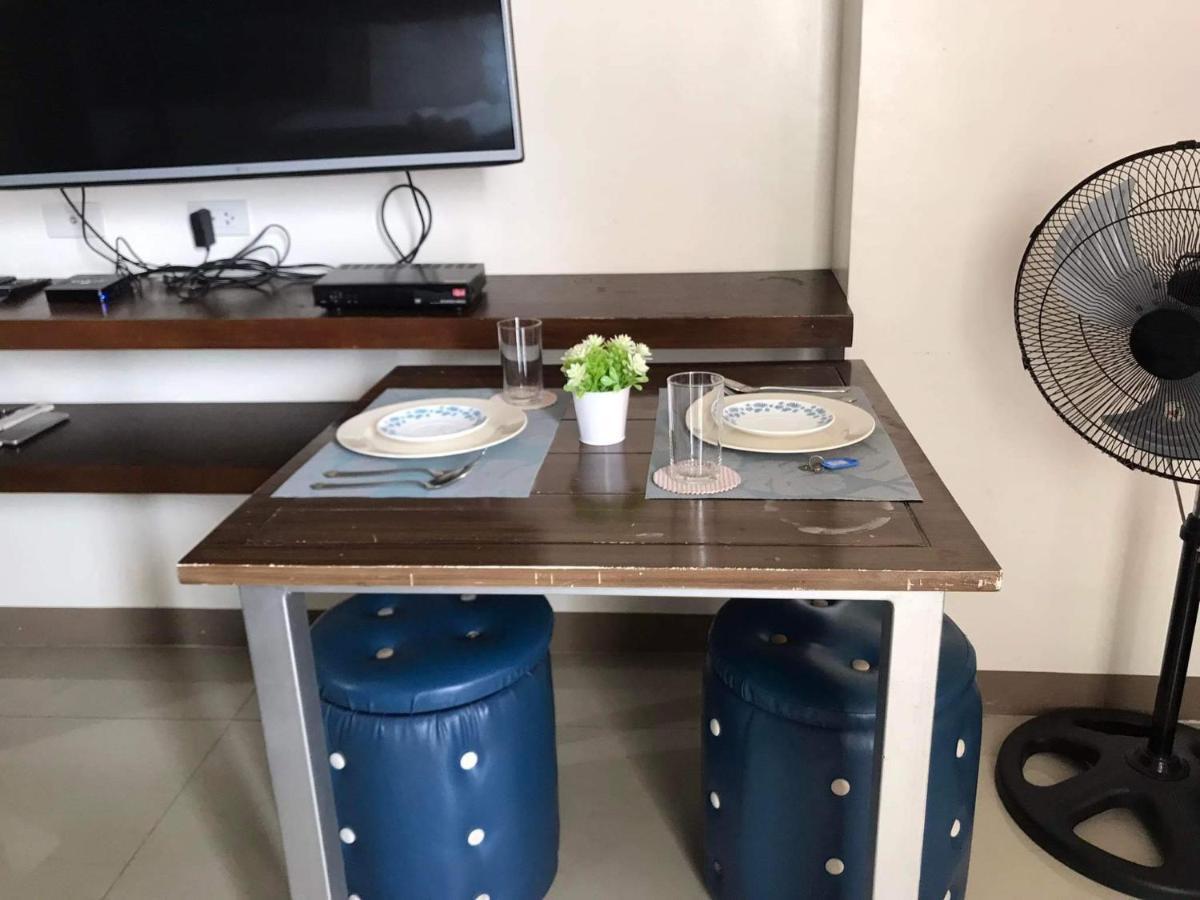 Mabolo Garden Flat A6 With Free Rooftop Pool Cebu Exteriör bild