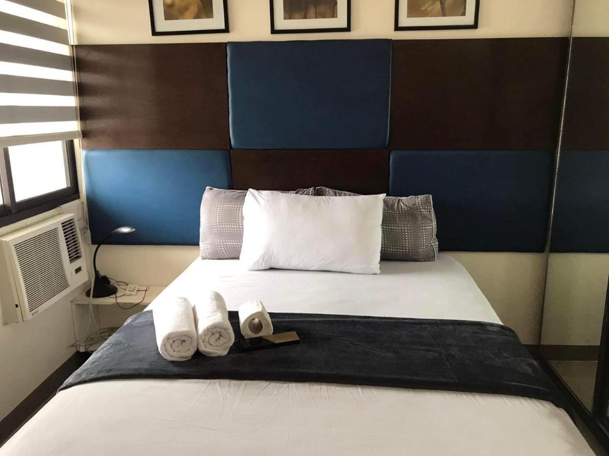 Mabolo Garden Flat A6 With Free Rooftop Pool Cebu Exteriör bild