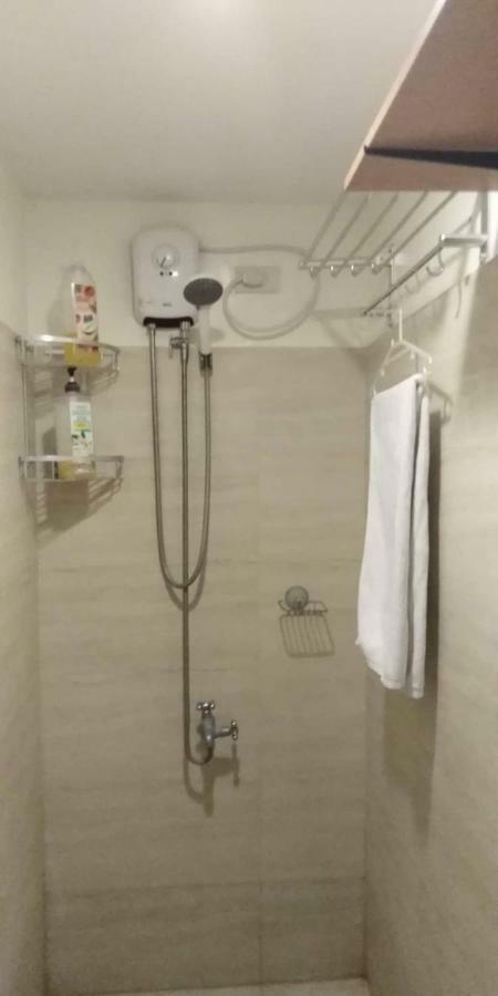 Mabolo Garden Flat A6 With Free Rooftop Pool Cebu Exteriör bild